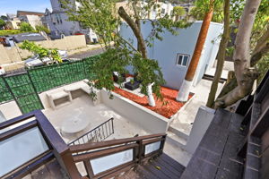 055_F8_901 Hanover St 901-903