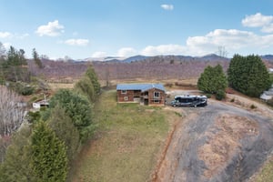 Jackson Loop Rd-039.jpg