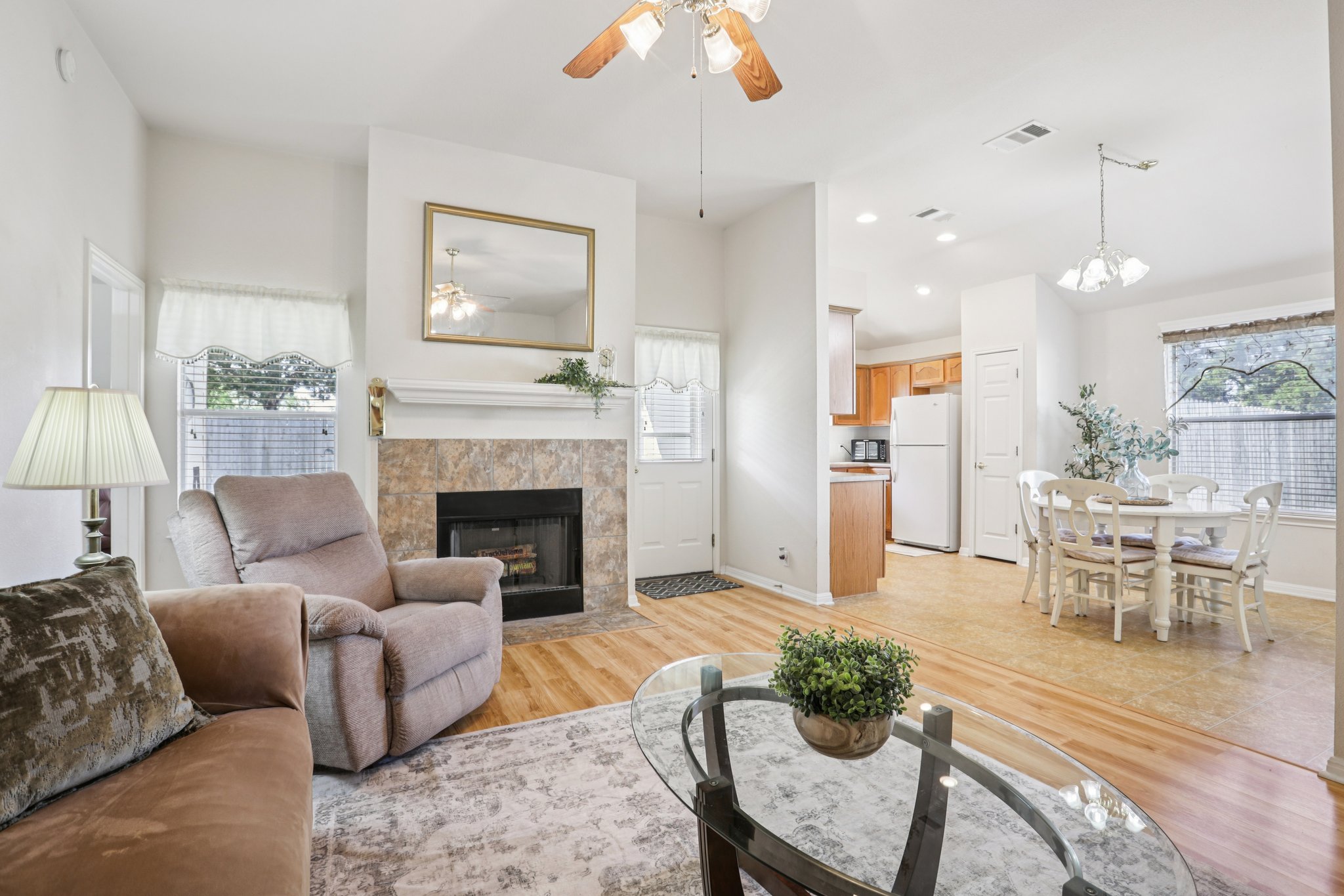 Kenneys Way-S0704-010.jpg