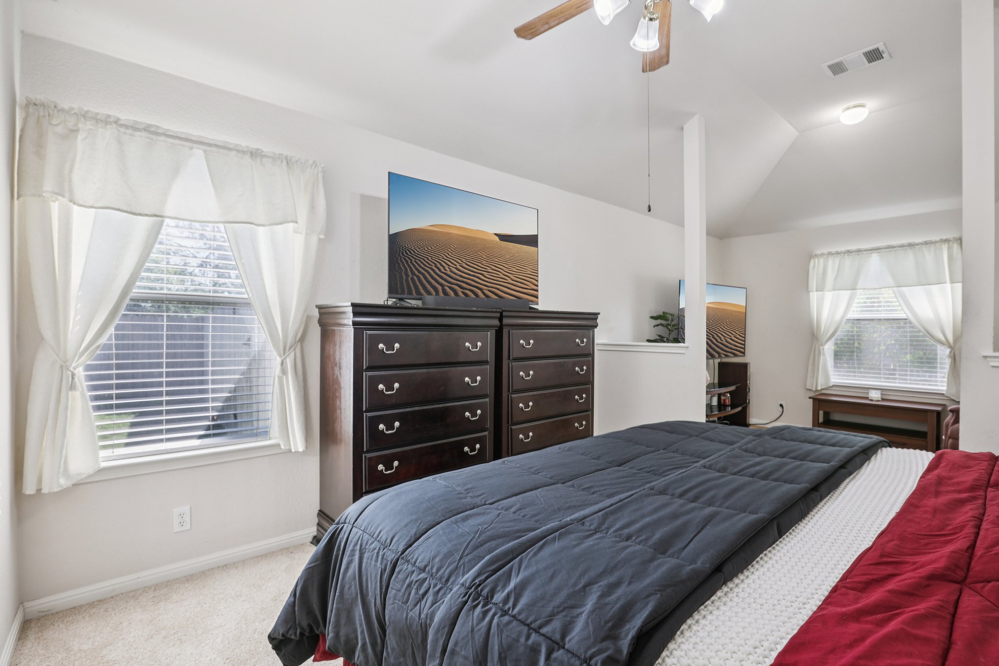 Kenneys Way-S0704-026.jpg