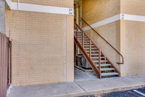 Front Entry Detail