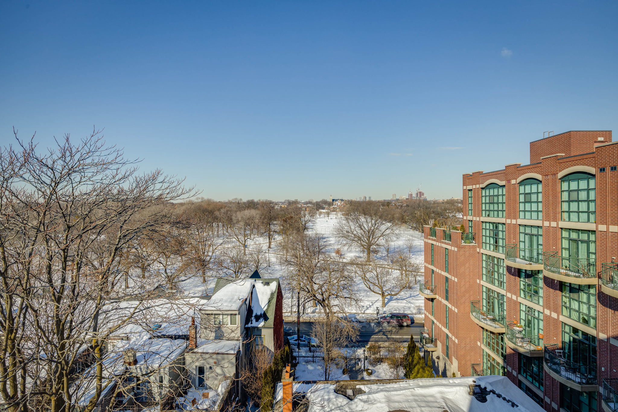 Toronto property showcase — delivered property photograph 24