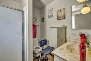  Photo 38