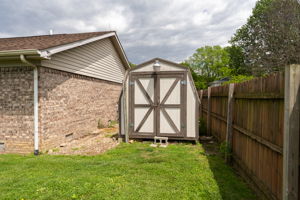  Photo 24