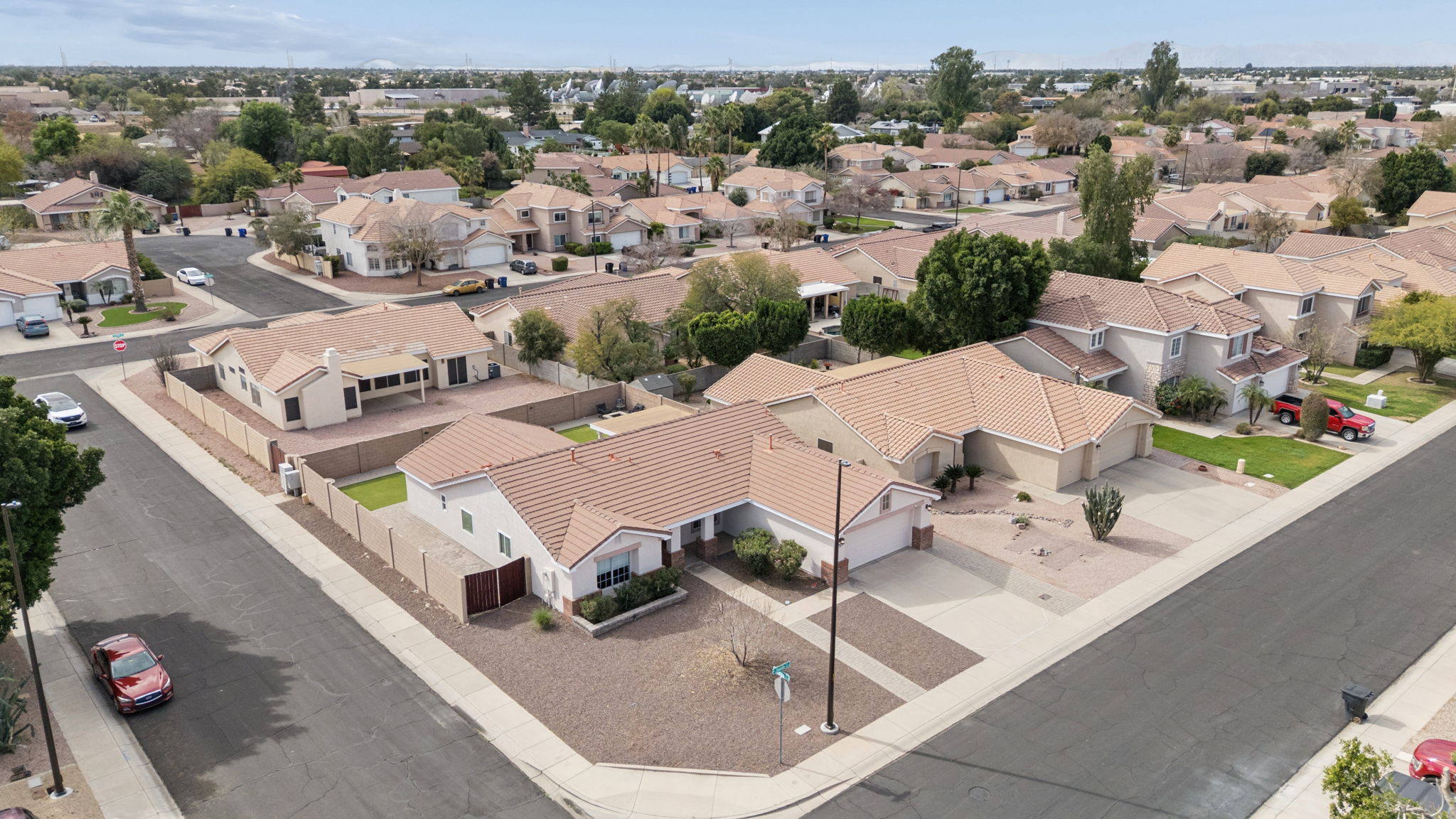 901 W Juanita Ave - 50