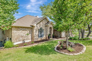 002_ 9010 Bluegrass Dr 