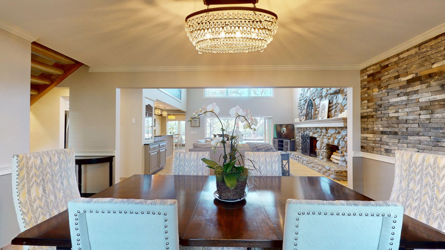 9011 Baywood Living Dining-06