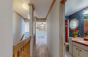 9011 Baywood upperbed rooms-12