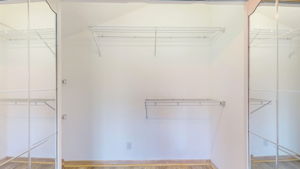 9011 Baywood upperbed rooms-07