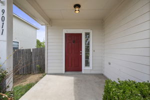  Photo 4