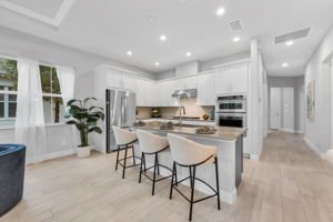 Breakfast Bar - Kitchen