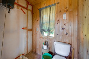 16.5 Bathroom