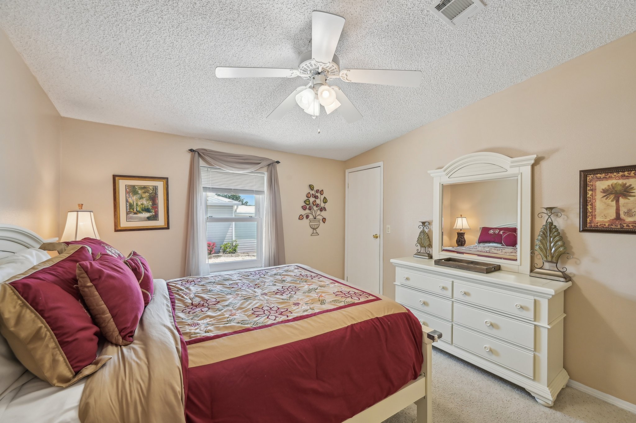 31st Ave E-1705-027.jpg