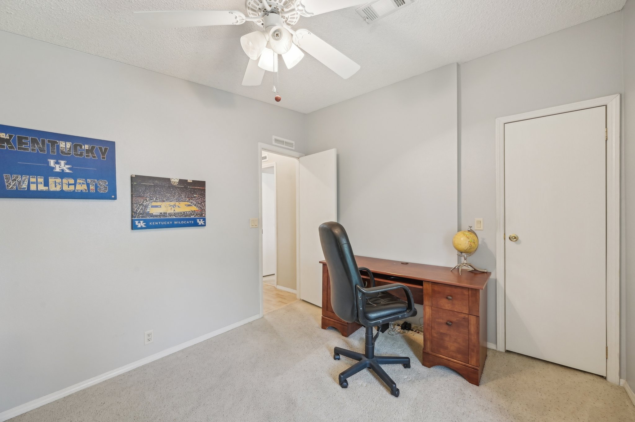 31st Ave E-1705-033.jpg