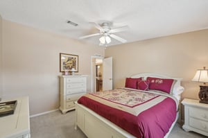 31st Ave E-1705-028.jpg