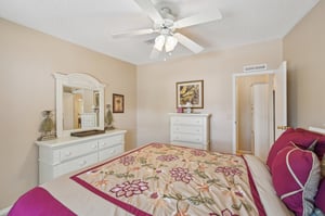 31st Ave E-1705-029.jpg