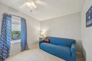 31st Ave E-1705-031.jpg