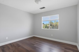 016_DSC04159_autofill_33930139_autofill_33930301 furniture removed.jpeg