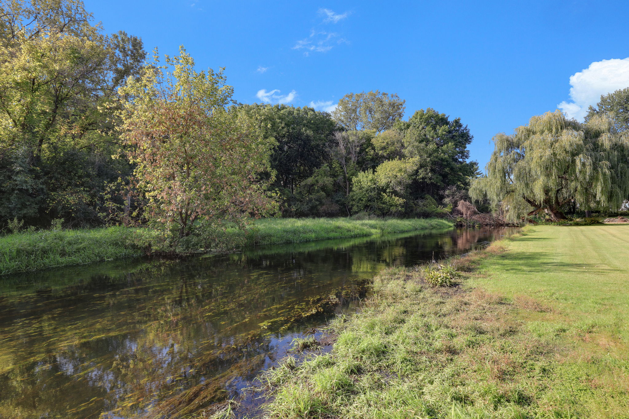  Photo 40