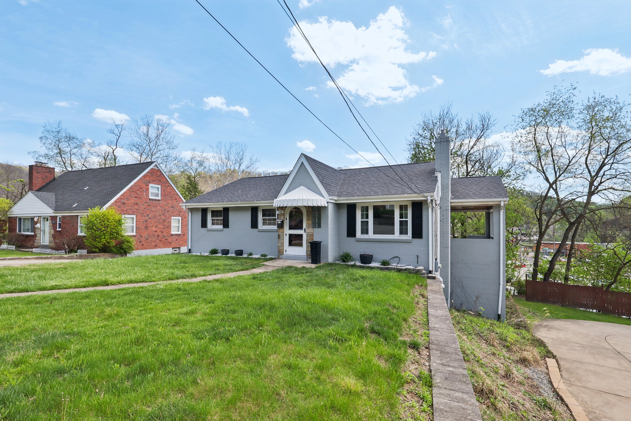 Marjorie Dr-S1704-002.jpg