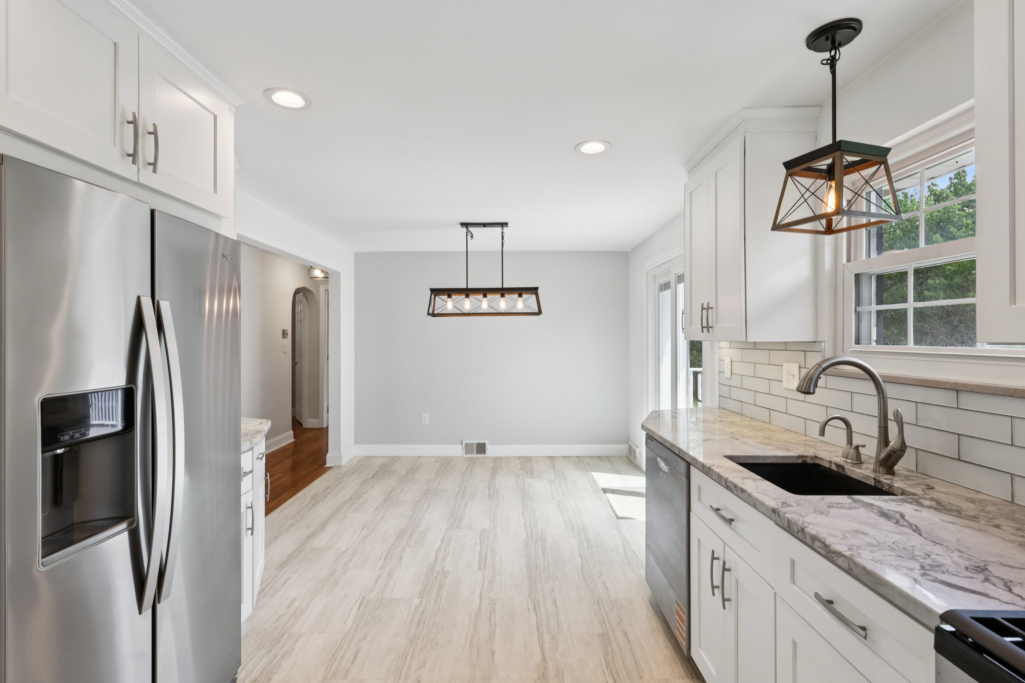 Marjorie Dr-S1704-017.jpg