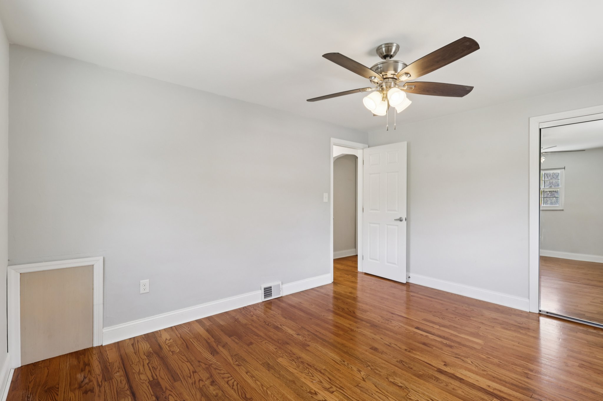 Marjorie Dr-S1704-028.jpg