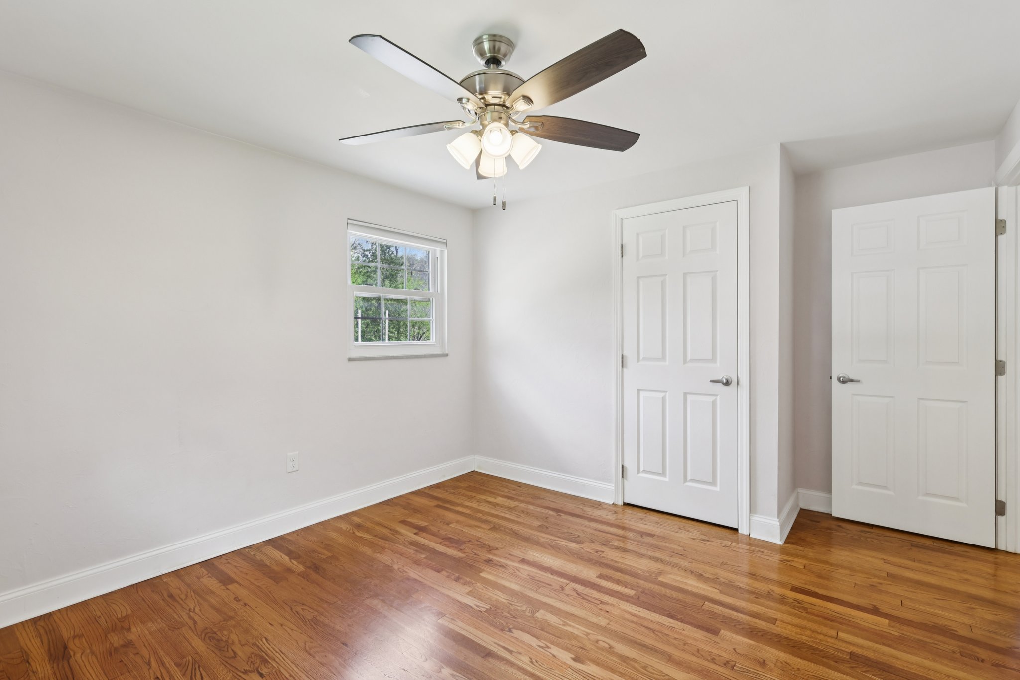 Marjorie Dr-S1704-032.jpg