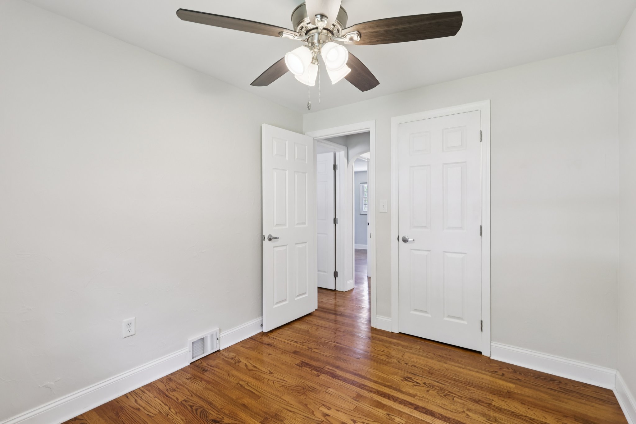 Marjorie Dr-S1704-035.jpg