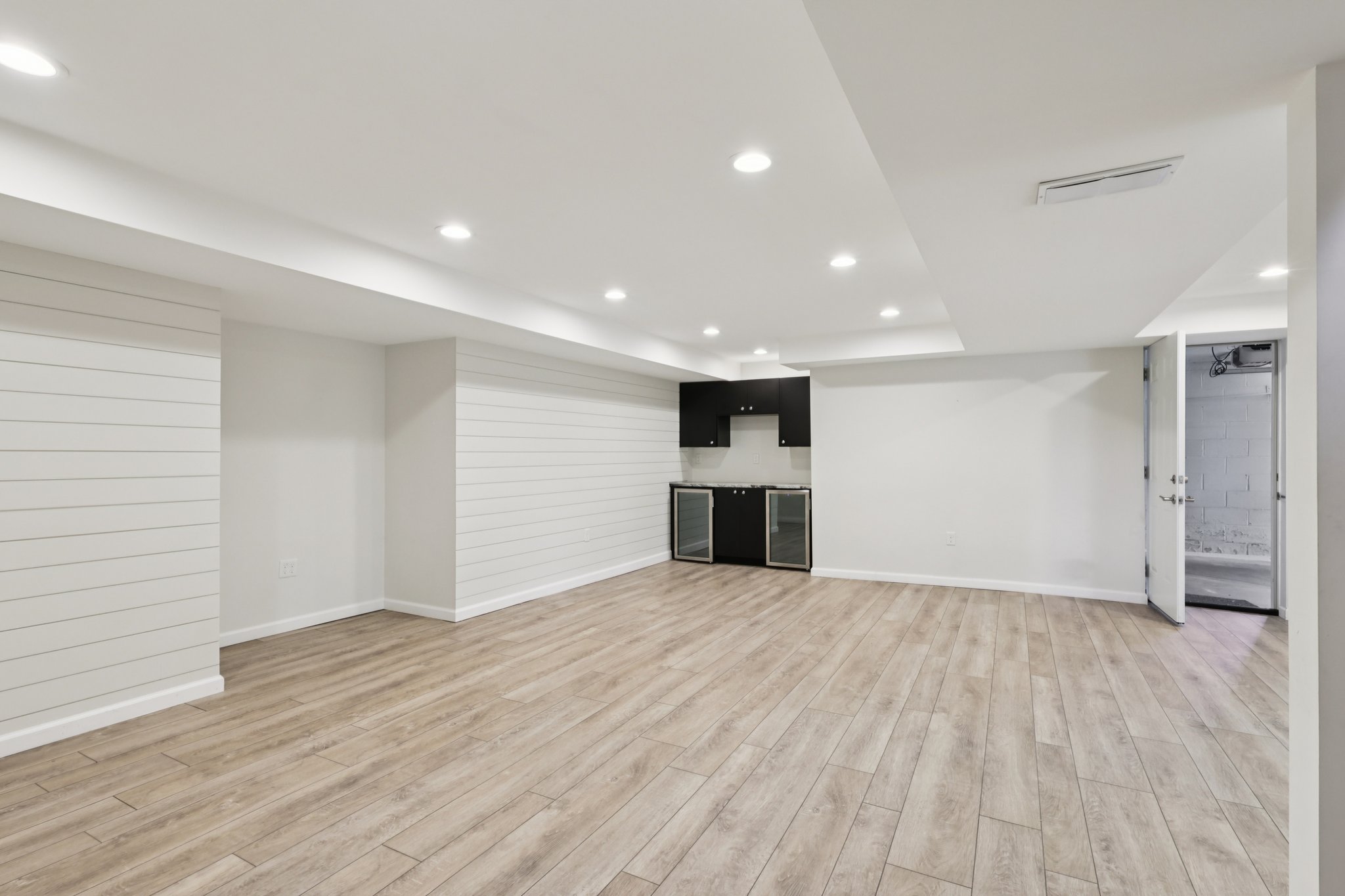 Marjorie Dr-S1704-037.jpg