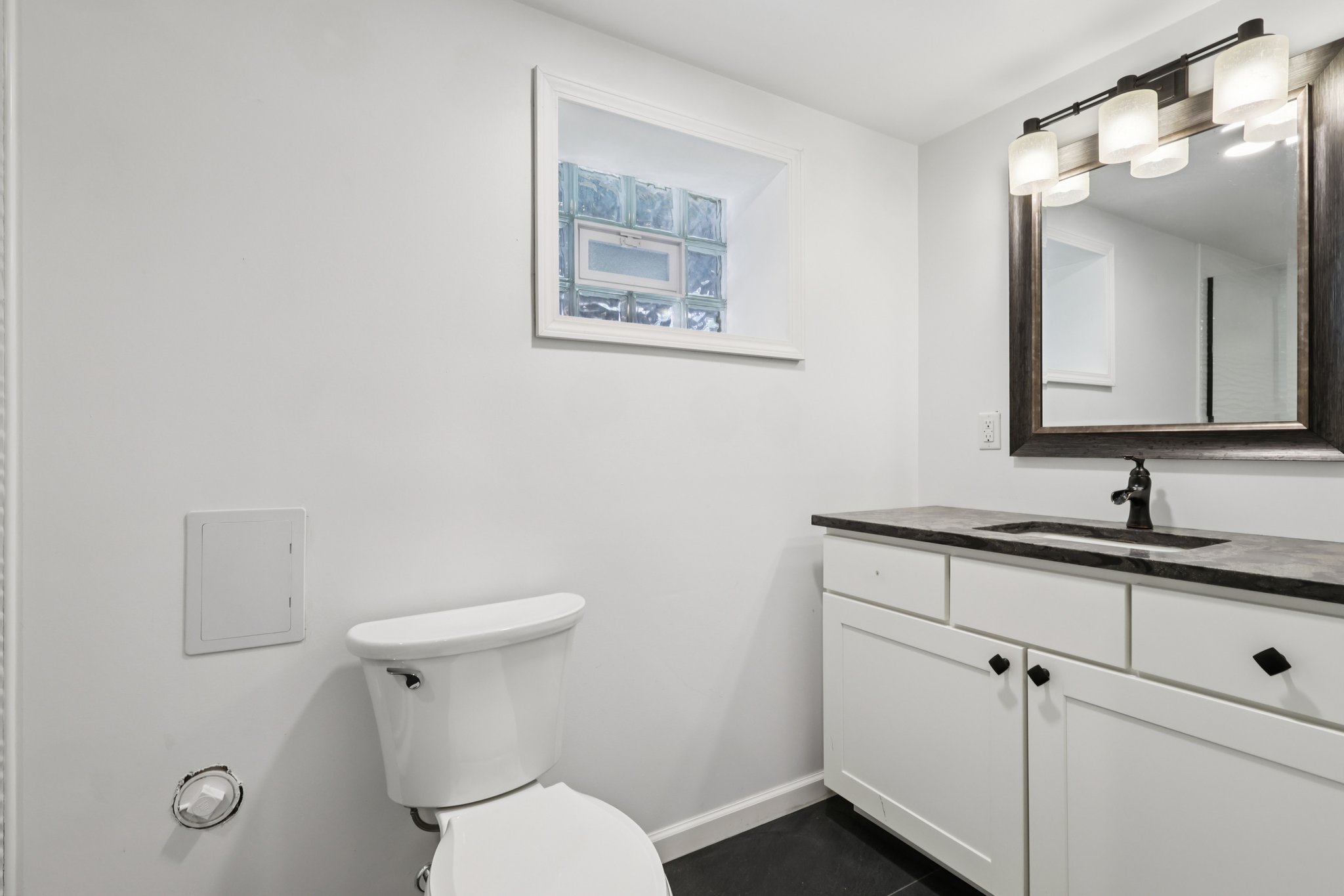 Marjorie Dr-S1704-042.jpg