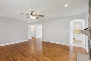 Marjorie Dr-S1704-008.jpg