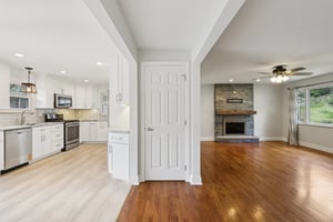 Marjorie Dr-S1704-021.jpg