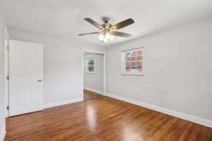 Marjorie Dr-S1704-027.jpg