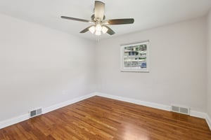 Marjorie Dr-S1704-030.jpg