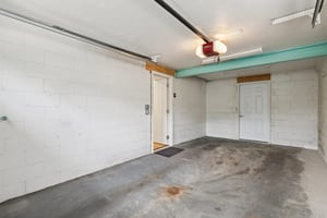 Marjorie Dr-S1704-041.jpg