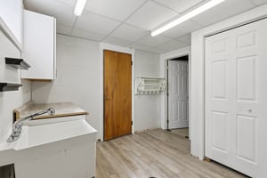 Marjorie Dr-S1704-046.jpg