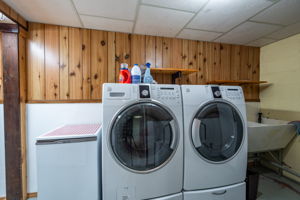  Photo 48