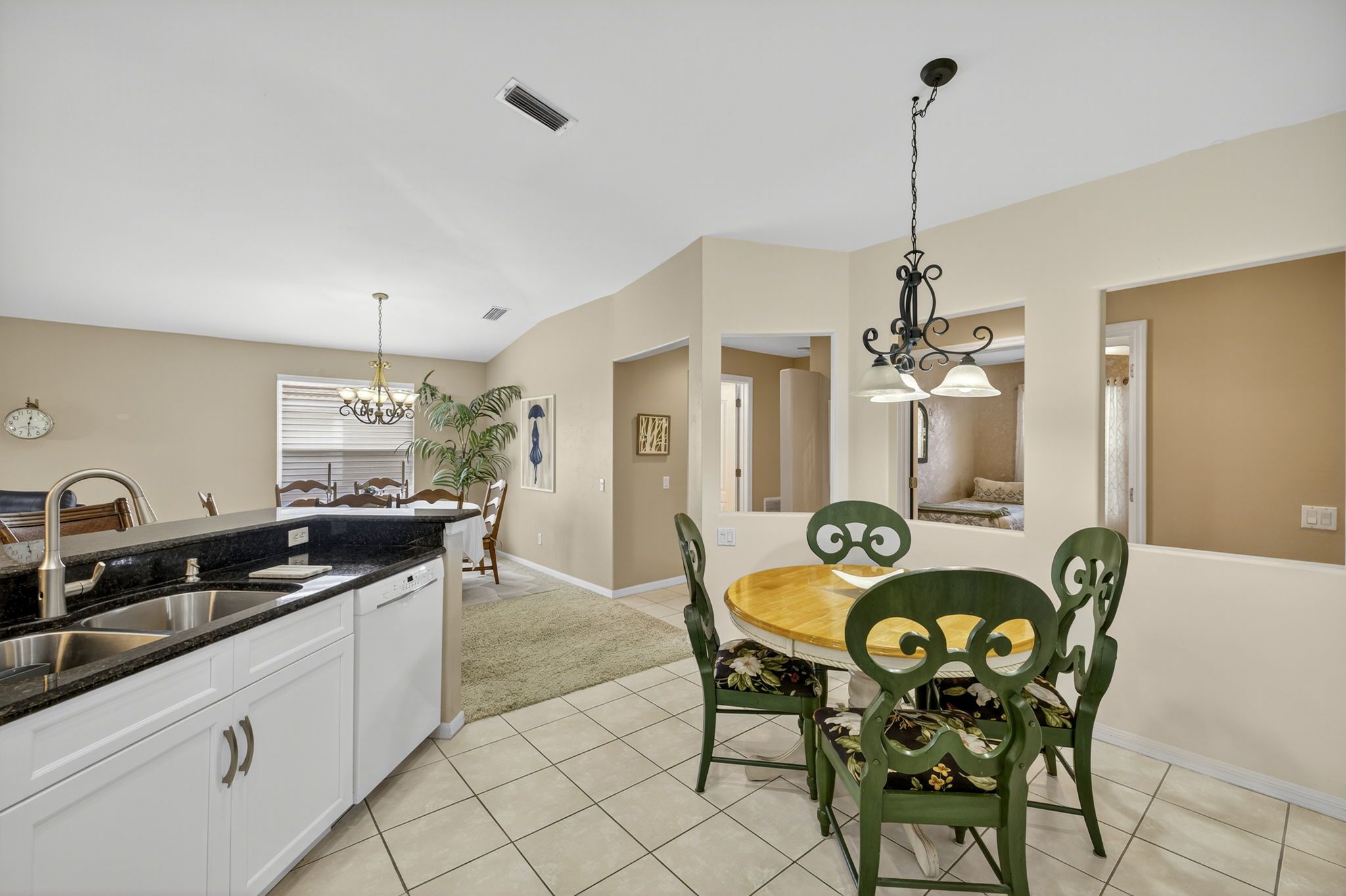 Breakfast Nook 2 of 2