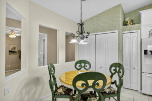 Breakfast Nook 1 of 2