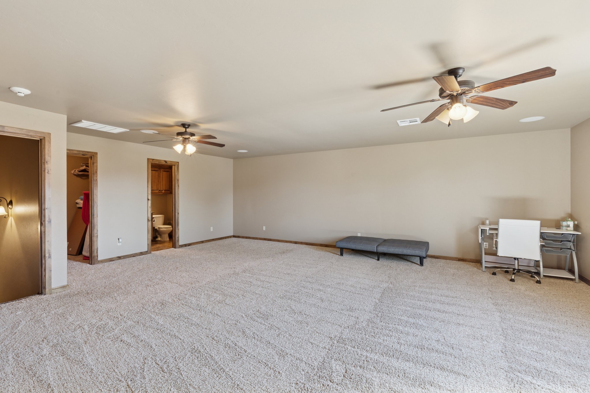 9021 NW 148th Pl_038.jpg
