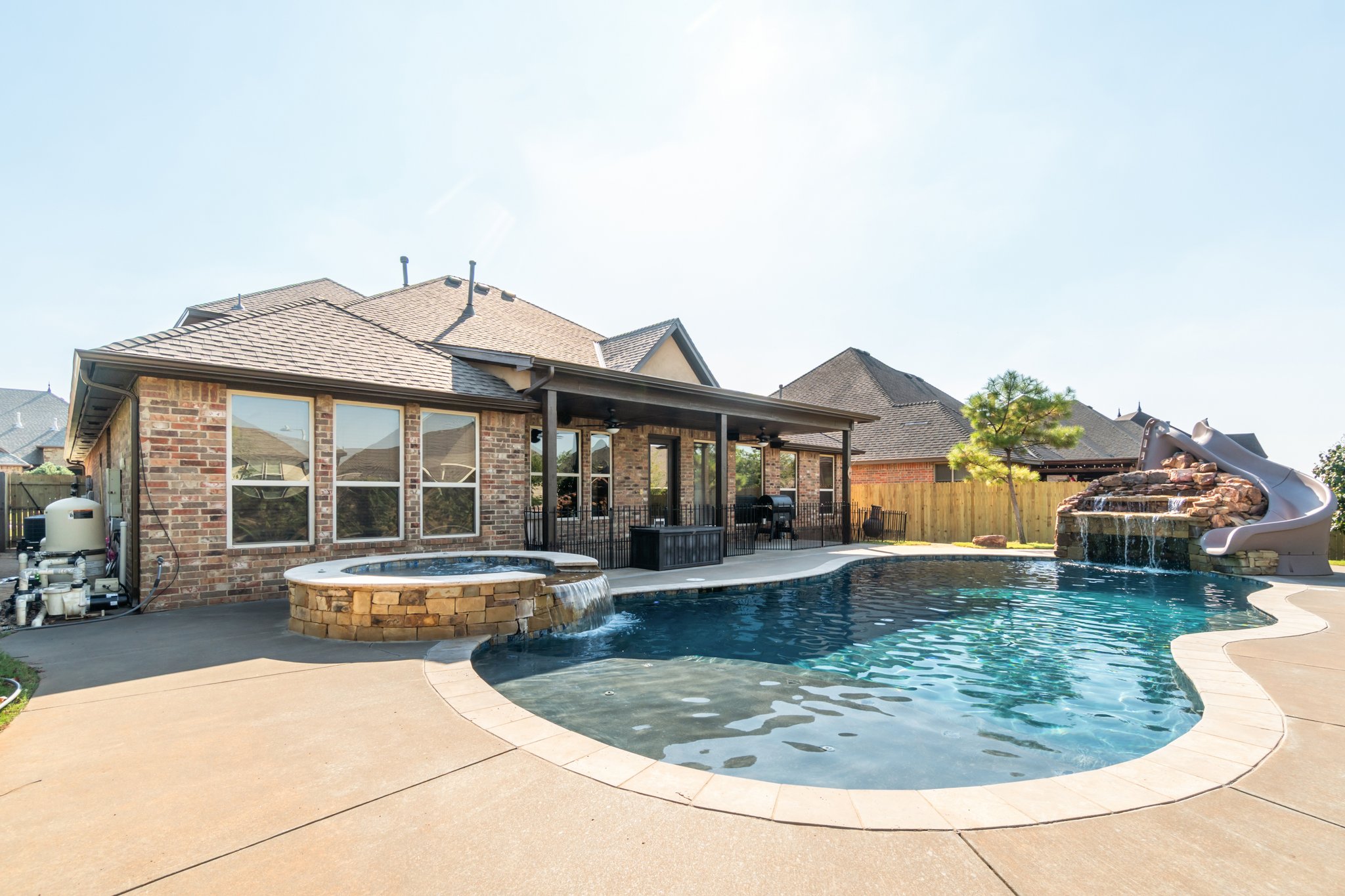 9021 NW 148th Pl_009 (2).jpg