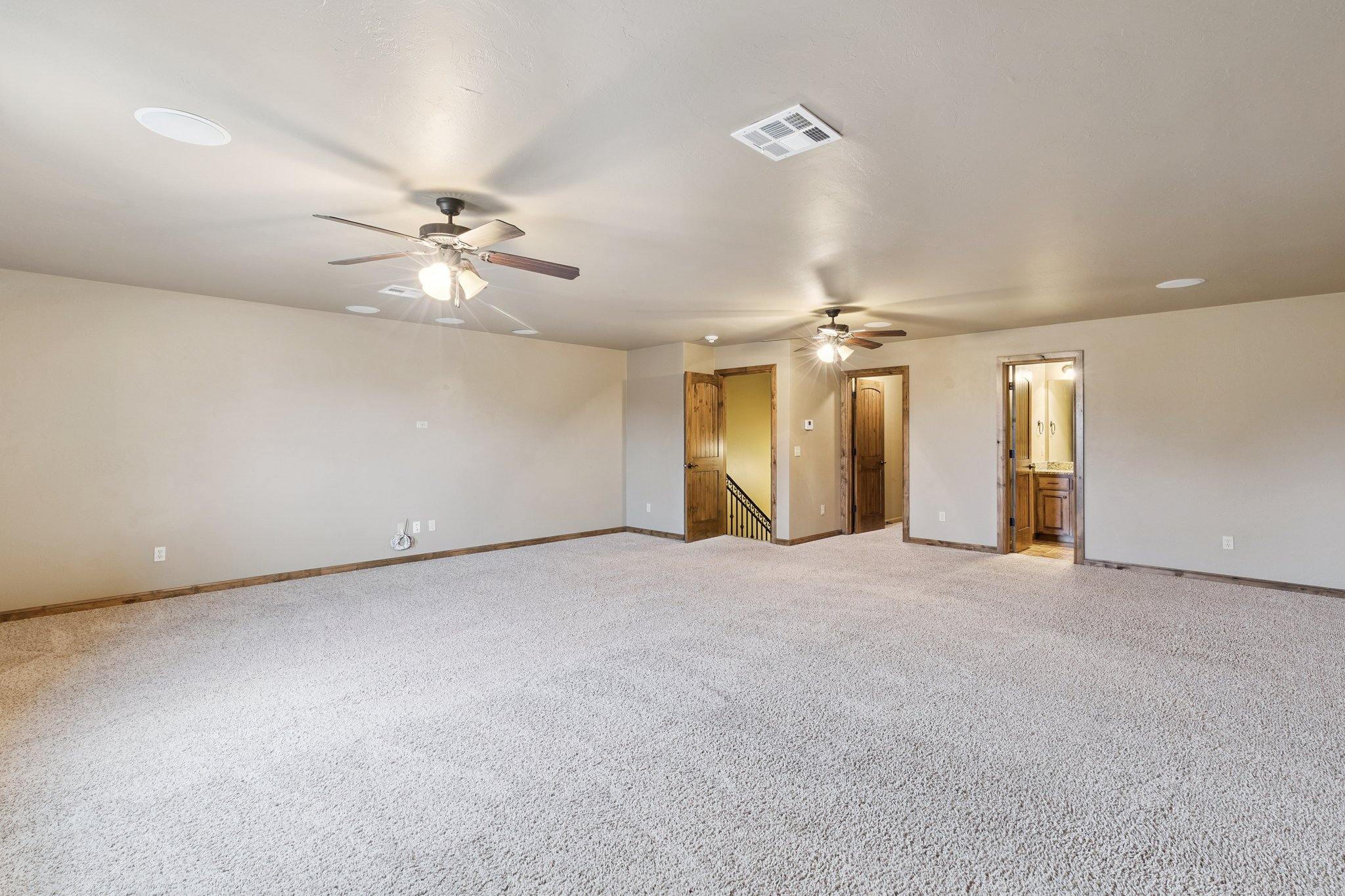 9021 NW 148th Pl_006 (3).jpg