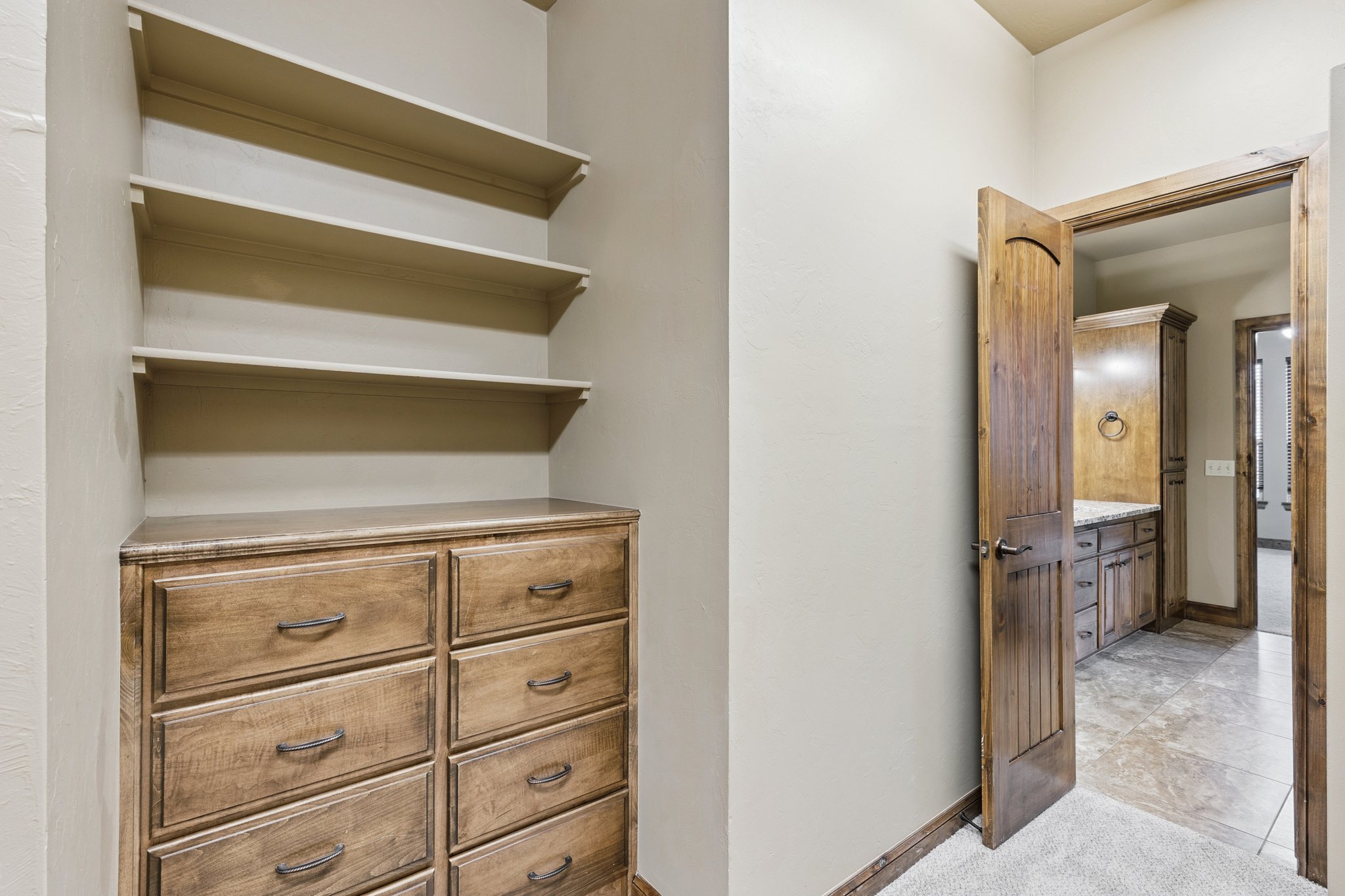 9021 NW 148th Pl_010 (4).jpg