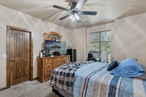 9021 NW 148th Pl_032.jpg