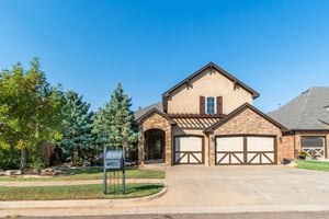 9021 NW 148th Pl_003 (2).jpg