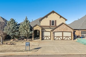 9021 NW 148th Pl_001 (4).jpg