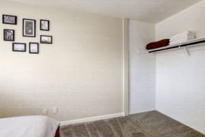Posada Way-050
