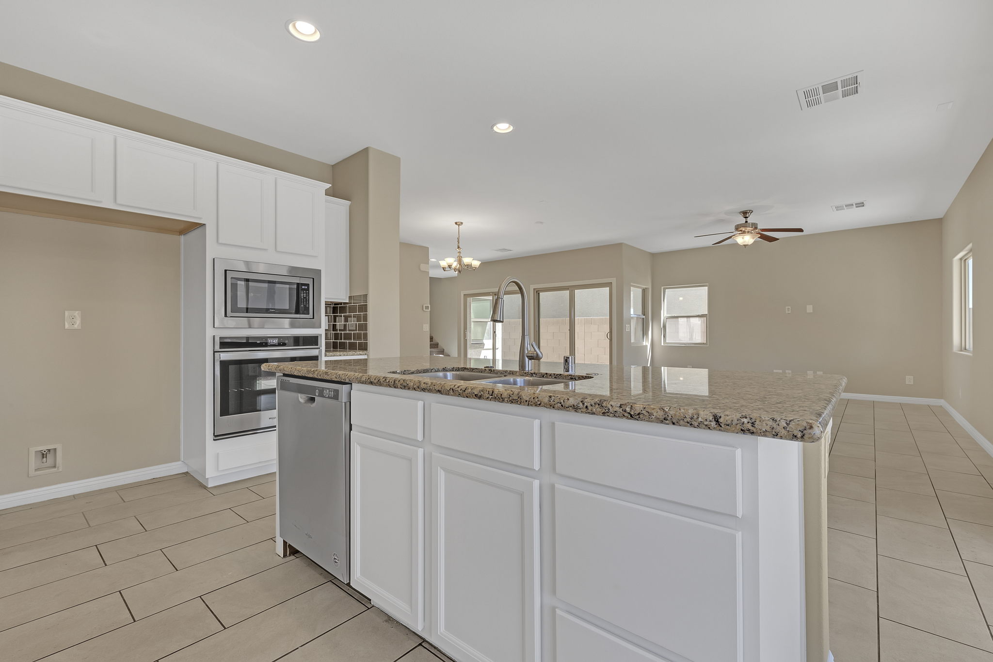 9023 Mastodon Ave, Las Vegas, NV 89149, USA Photo 15