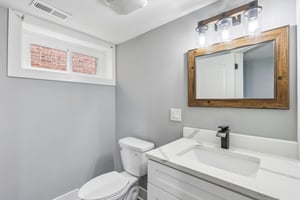 S Oglesby Ave-S0605-021.jpg
