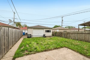 S Oglesby Ave-S0605-024.jpg